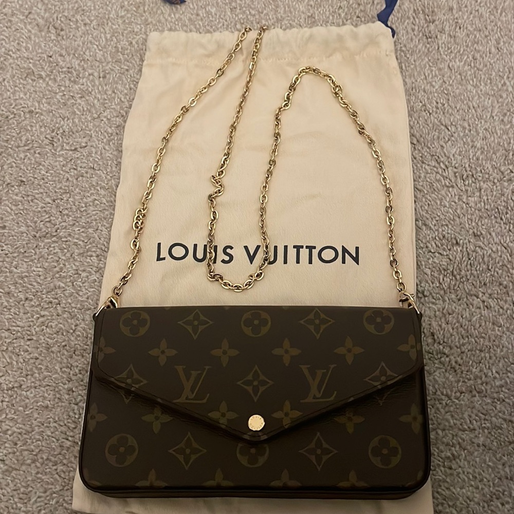 Louis Vuitton Felicie Pochette. Code #M61276.